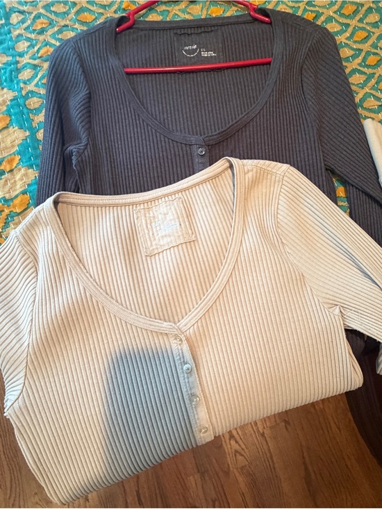 aerie Sweaters - Like new Aerie Ribbed Button-Front V-Neck L/S tops- Cream and Charcoal Lg